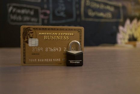 ryan-born-x8i6FfaZAbs-unsplash